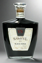 Lade das Bild in den Galerie-Viewer, Samvel II Black Vodka 3 Jahre aus Armenien 0,5L